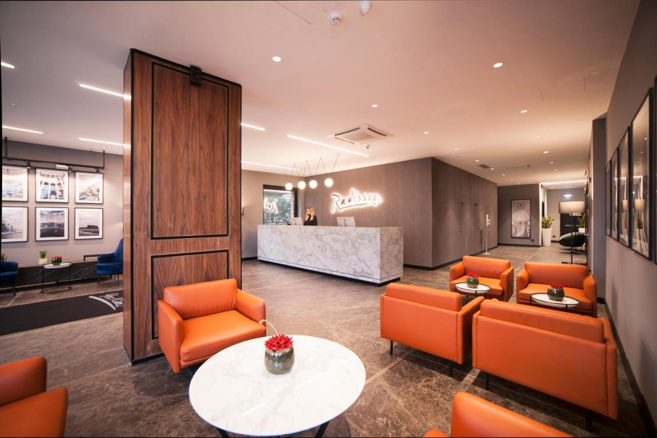 Radisson Hotel Nola Naples Ngoại thất bức ảnh