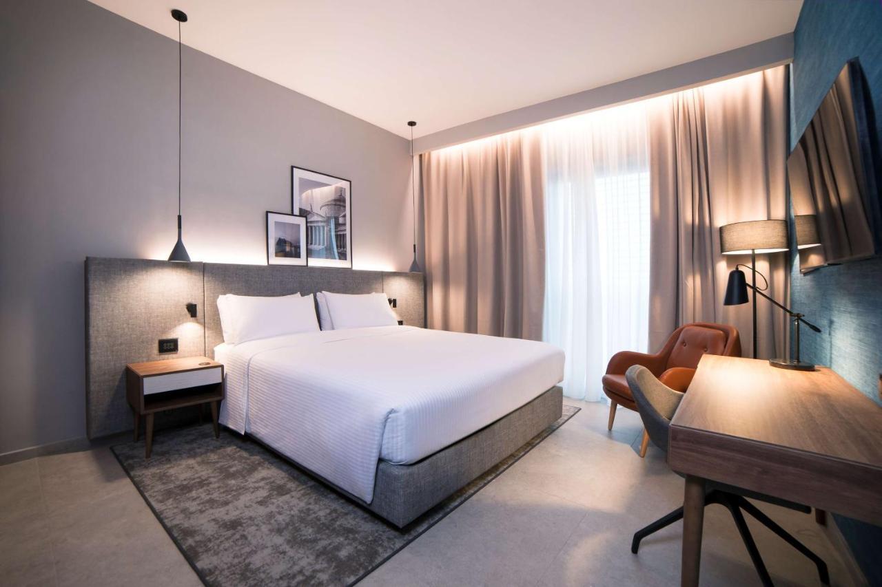 Radisson Hotel Nola Naples Ngoại thất bức ảnh